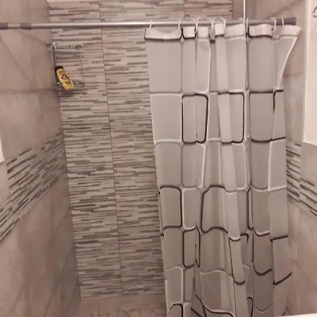 Frühstückspension Let&lat 3*