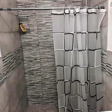 Panzió Let&lat Marcheno